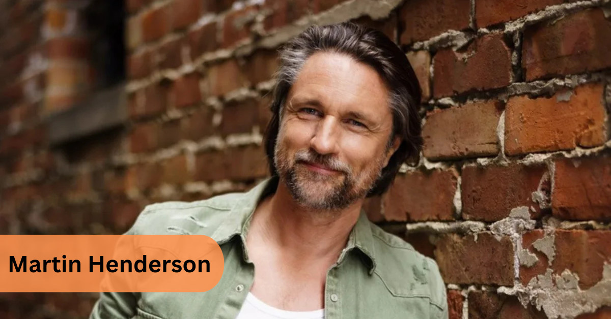 Martin Henderson